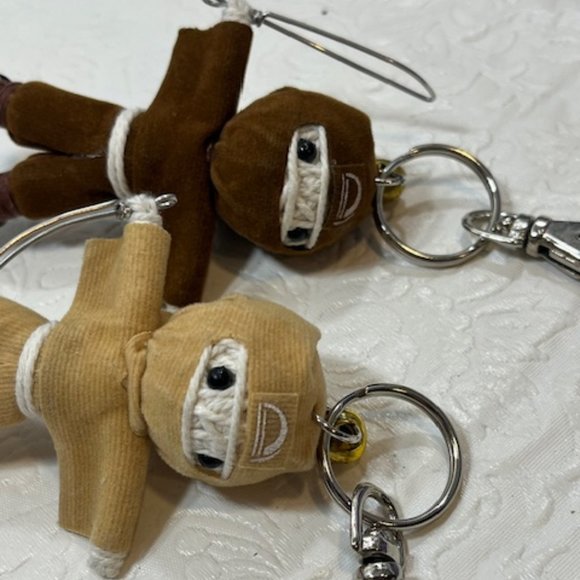 TWO Ninja String Doll Keychain Toys w/Swords Tan/Brown 2.5" x 3" NEW - Picture 6 of 16